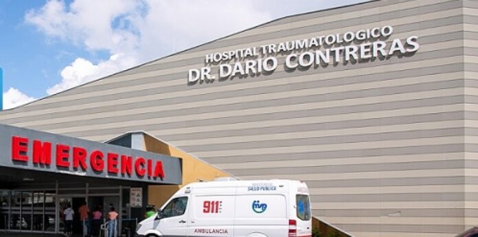 Denuncian presunta mala práctica tras cirugía de quiste y varicocele en el Darío Contreras