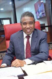 Senador Félix Bautista somete proyecto de Ley Orgánica para 