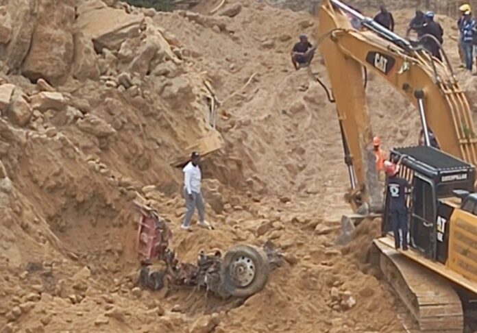 Persona desaparecida tras derrumbe en mina de San Cristóbal
