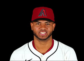 Detienen en el AILA al prospecto de Listher Junior Sosa por caso de violencia de género