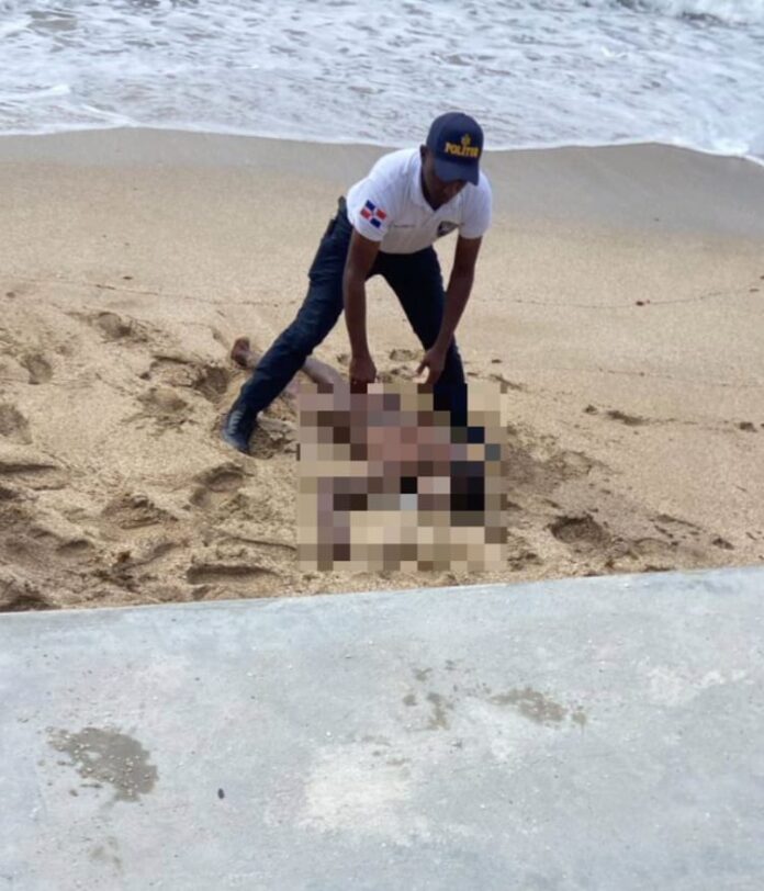 Rescatan cuerpo sin vida de hombre que se lanzó al mar Caribe en San Pedro de Macorís