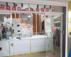 Desconocidos atracan joyería Máximo Oro en San Pedro de Macorís