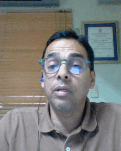 Denuncian imposición de multas por tránsito de vehículos pesados en Santiago pese a falta de señalización