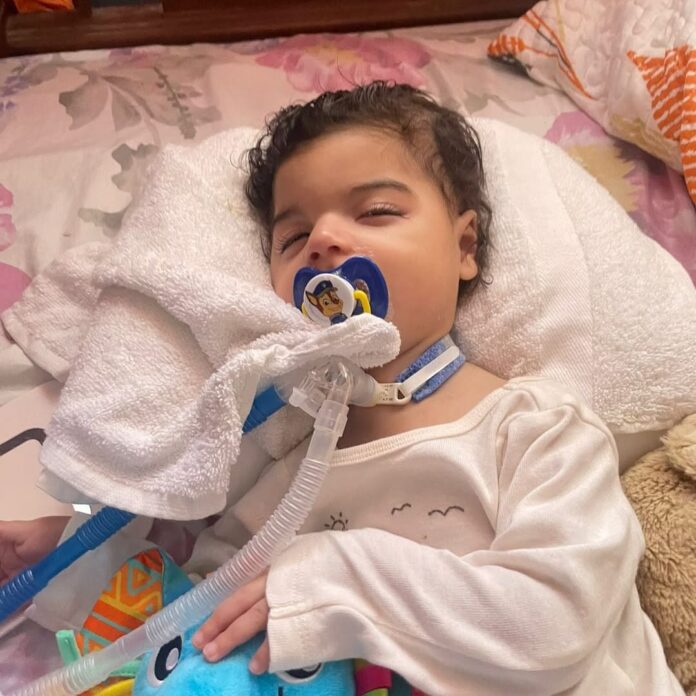 Padres de Dayron convocan protesta frente a Salud Pública por retraso en fármacos de Alto Costo