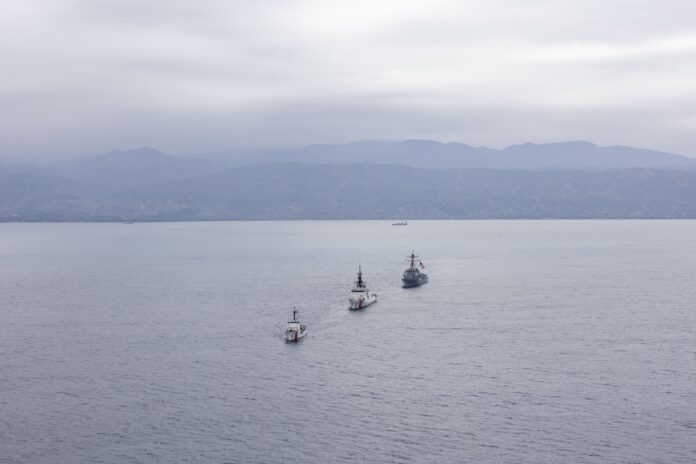 Buques de guerra de EE. UU. arriban a Haití en medio de ofensiva contra pandillas