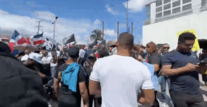 Antigua Orden inicia marcha en Los Mina exigiendo salida de haitianos ilegales