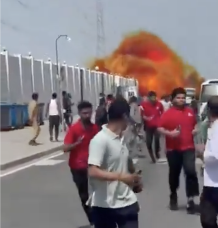 Restos de misil caen sobre Qatar tras respuesta de Irán a la ofensiva aliada