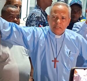 Encuentran osamenta en iglesia, le hacen misa y la entierran sin que se enteraran las autoridades