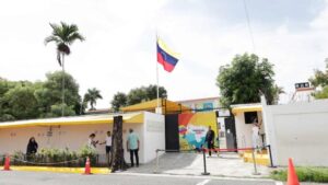 Venezuela y República Dominicana reactivan servicios consulares y conexión aérea directa
