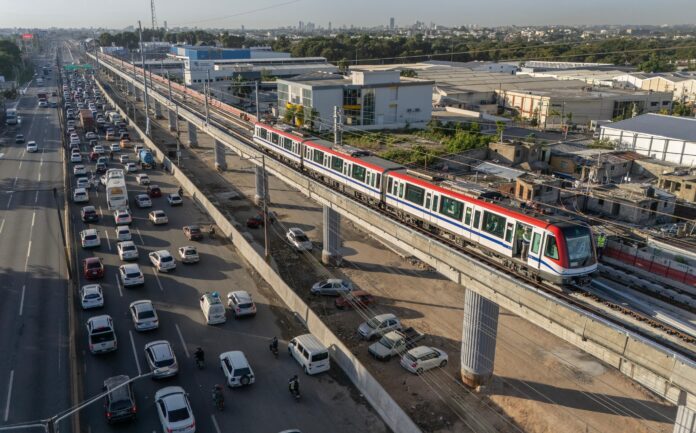 Bajo sombra de apagones, Gobierno inaugura hoy la Línea 2C del Metro de Santo Domingo