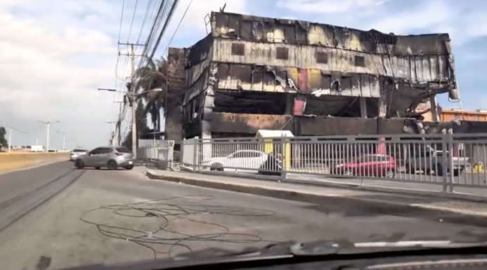 Advierten sobre riesgo de desplome de estructura tras hecho fortuito en Villa Mella