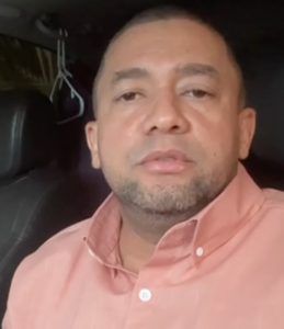 Jefte Ventura denuncia que orden judicial de alejamiento lo obliga a mudarse de su casa