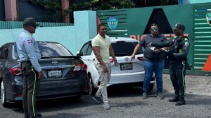 Digesett detiene a conductores que obstruían el tránsito en el túnel de la 27 de Febrero tras denuncia de Somos Pueblo