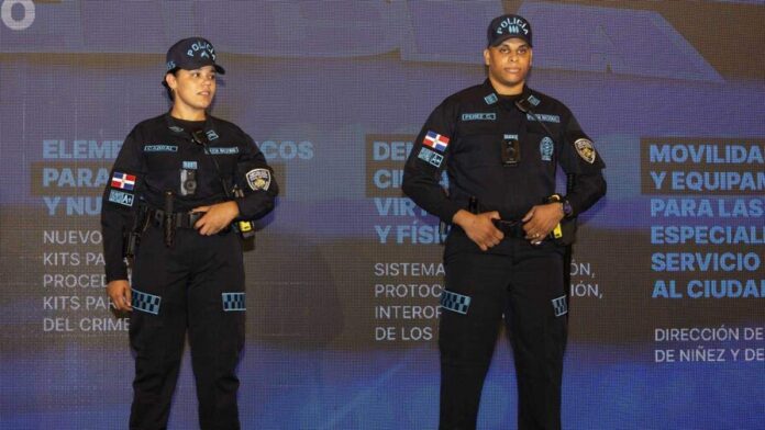 Contrataciones Públicas lanza consulta para definir cómo deben ser los nuevos uniformes policiales