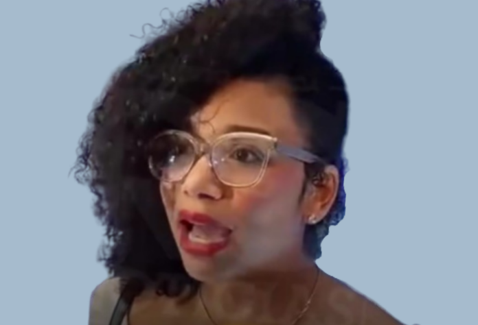 Chelsy Bautista se querella contra fiscal y agentes por supuesto allanamiento irregular