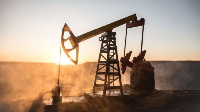 El petróleo de Texas sube un 8,42 % tras los ataques a Irán