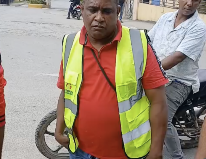 Denuncian presuntas irregularidades en creación de paradas de transporte en Sabana Perdida