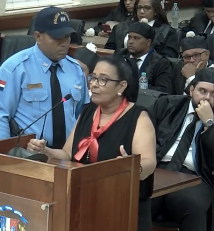 «Lunes de diversión se volvieron de mortificación»: Madre de víctima perdona a los Espaillat pero exige justicia