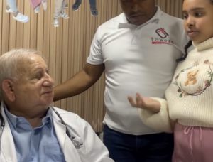Doctor Fadul ofrece apoyo gratuito a familias con niños con autismo