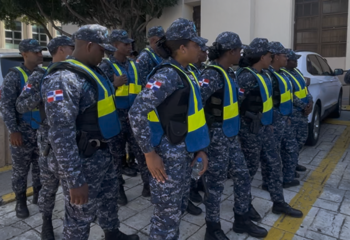 Gran contingente militar apostado en el Palacio de Justicia en el inicio de la audiencia preliminar caso Jet Set