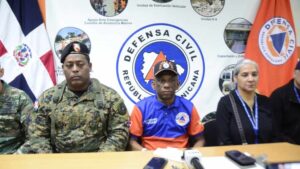 Operativo Semana Santa en Santiago mantiene restricciones y alta asistencia a iglesias este Viernes Santo