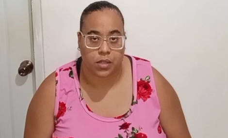 Madre solicita ayuda para costear medicamento millonario para hija con neurofibromatosis tipo 1