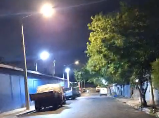 TRAS DENUNCIA EN SOMOS PUEBLO: Edeeste ilumina calles del sector El Almirante