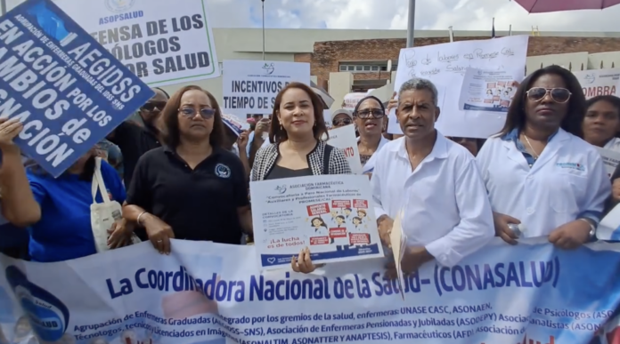 Personal de las Farmacias del Pueblo realiza paro nacional en demanda de aumento salarial a Promese/CAL