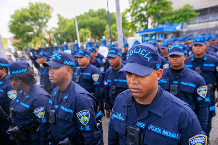Militares y policías que eviten ser grabados pasarán de 15 días hasta un año en prisión